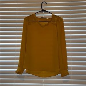 ❌SOLD❌Yellowish/orange blouse